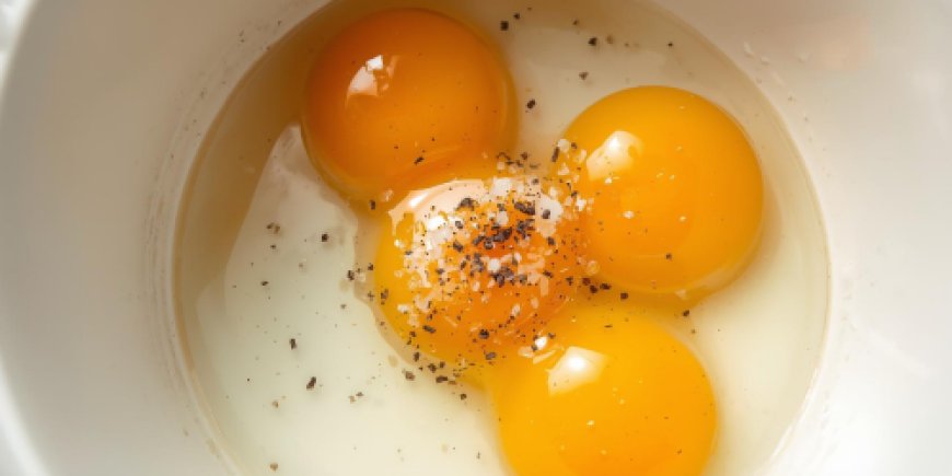 Whisk in the ingredients.