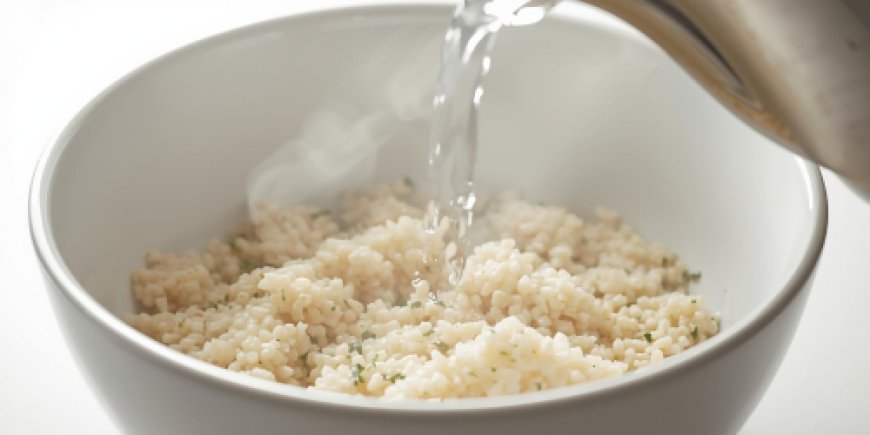 Mix the couscous with boiling water.