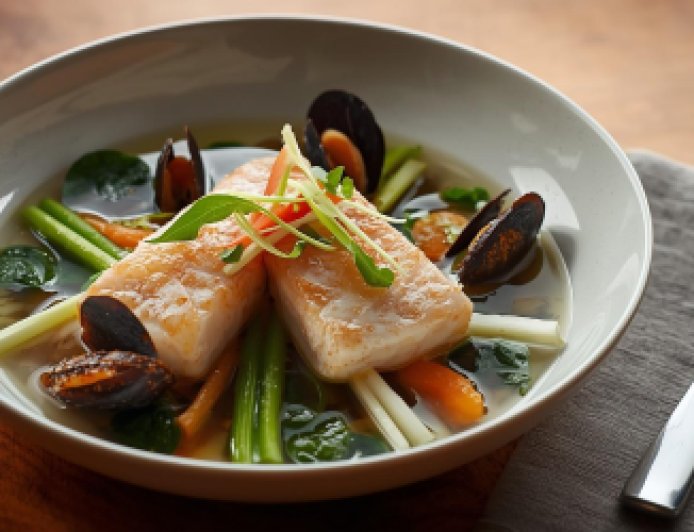 Nage of Red Mullet with Baby Leeks Recipe