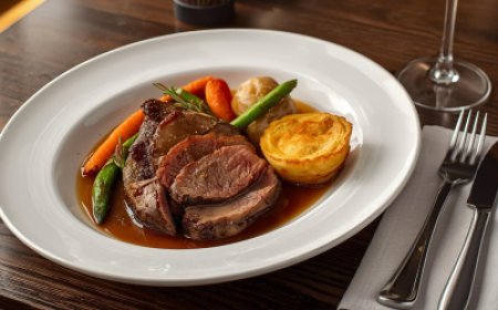 Pot-Roast Shoulder of Lamb with Gratin Forcemeat Recipe