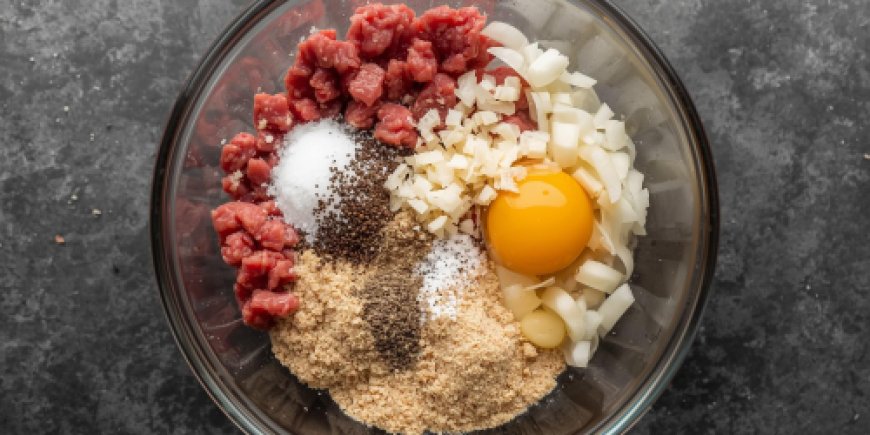 Prepare the burger mixture.